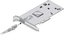 image:Figure that shows connecting the optical cable to a single port HBA