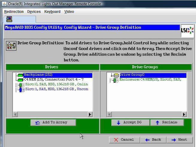 image:「MegaRAID BIOS Config Utility Config Wizard — Drive Group Definition」ウィンドウのスクリーンショット「Yes」をクリックして受け入れます。