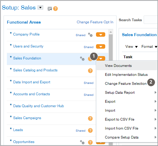 販売オファリングおよび「営業基盤」機能領域の
「アクション」メニューが表示された設定ページの部分的な
スクリーンショット。コールアウトは、「処理」リストの場所とそのリストの「機能選択の変更」を
示しています。
