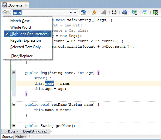 検索フィールド・オプションの表示： Highlight Occurrencesオプションの選択と、コード内で使用されたすべての'name'のハイライト表示。