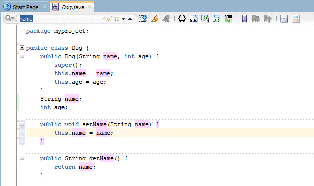 検索フィールド・オプションの表示。 Highlight Occurrencesオプションの選択と、コード内で使用されたすべての'name'のハイライト表示。