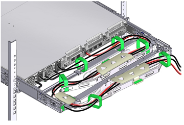 image:Gráfico en el que se muestra el enrutamiento de cables por las canalizaciones de cables