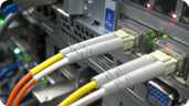image:Gráfico en el que se muestran cables conectados al HBA del dispositivo