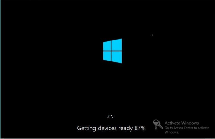 image:The Getting devices ready screen.