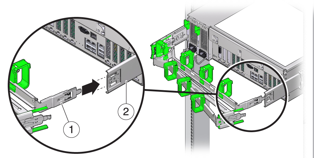 image:右側スライドレール後部に挿入された CMA 固定部品を示す図。