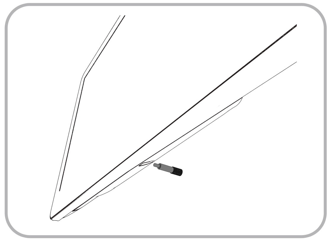 This figure shows how to secure the IO panel cover with a thumb screw.