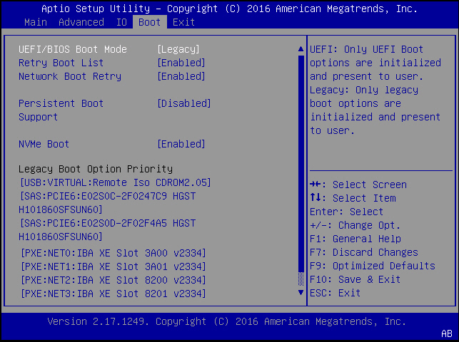 image:Menu Boot du BIOS affichant le mode d'initialisation Legacy sélectionné.
