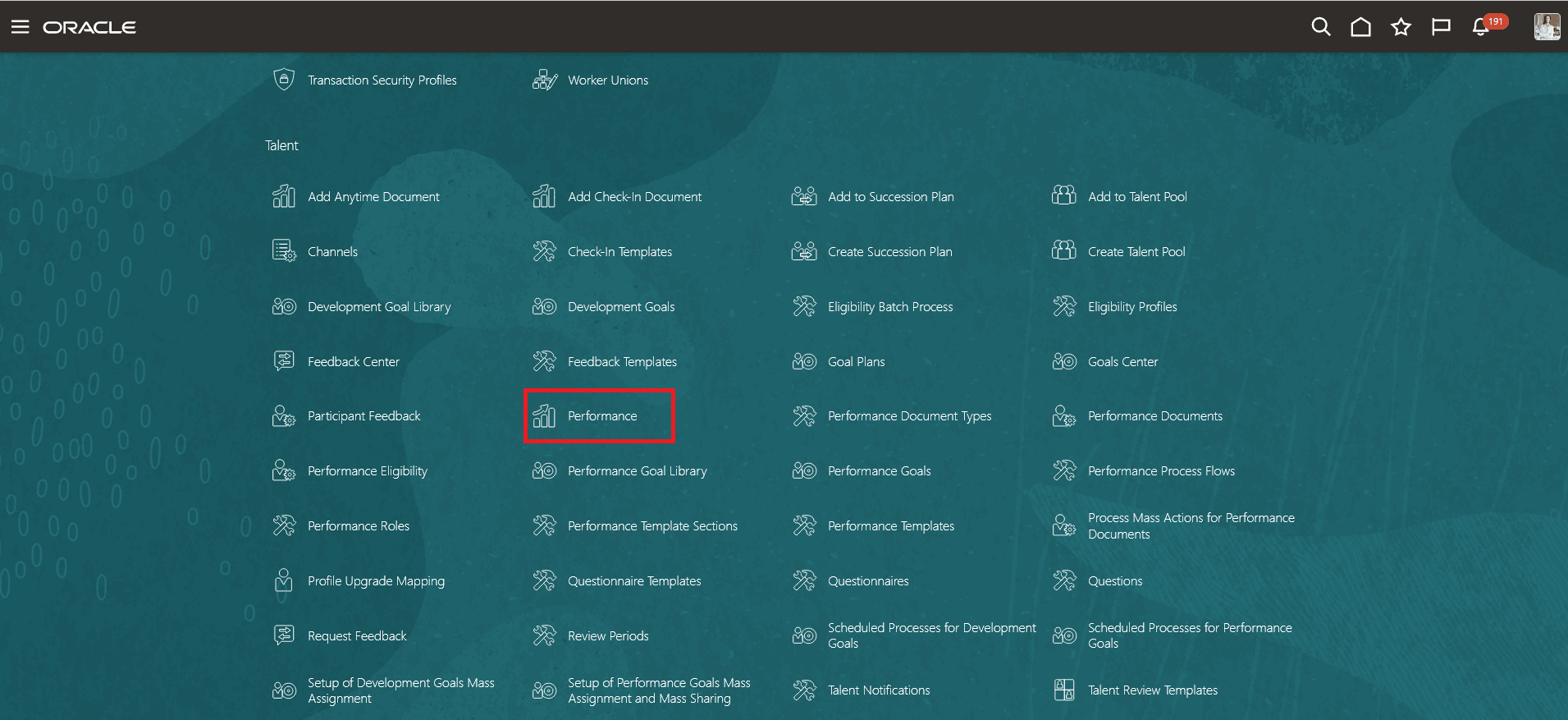 このスクリーンショットは、強調表示された「パフォーマンス」クイック処理を示しています。これを使用してHRユーザーは従業員を検索できます。 