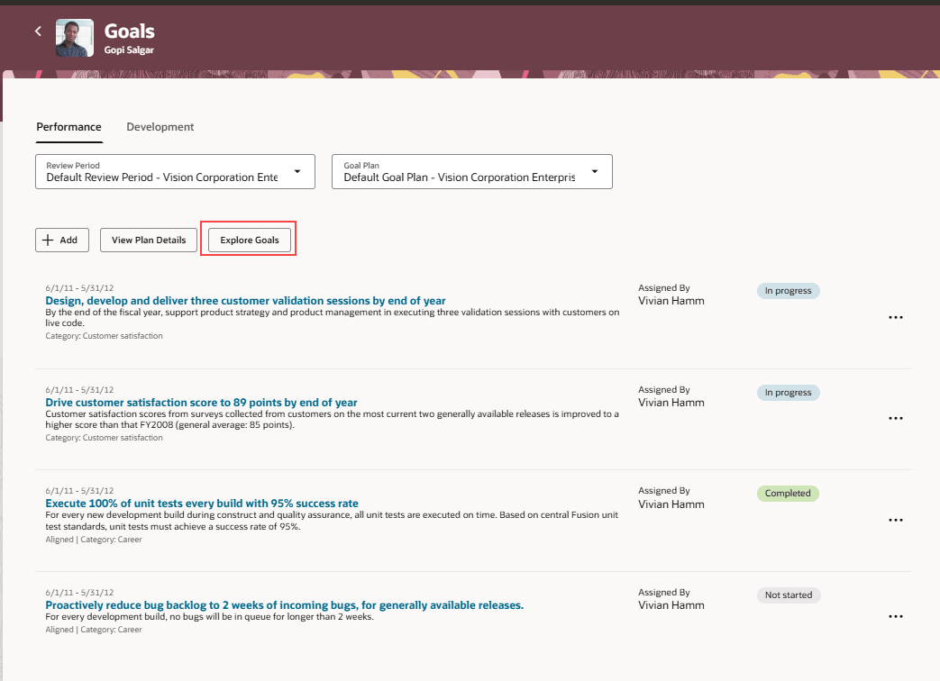 チーム・メンバーの「目標」ページの「パフォーマンス」タブで強調表示された「目標の検討」ボタン