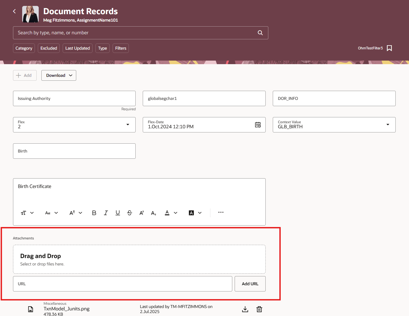 Redwoodの「文書レコード」ページで編集可能な「添付」セクション