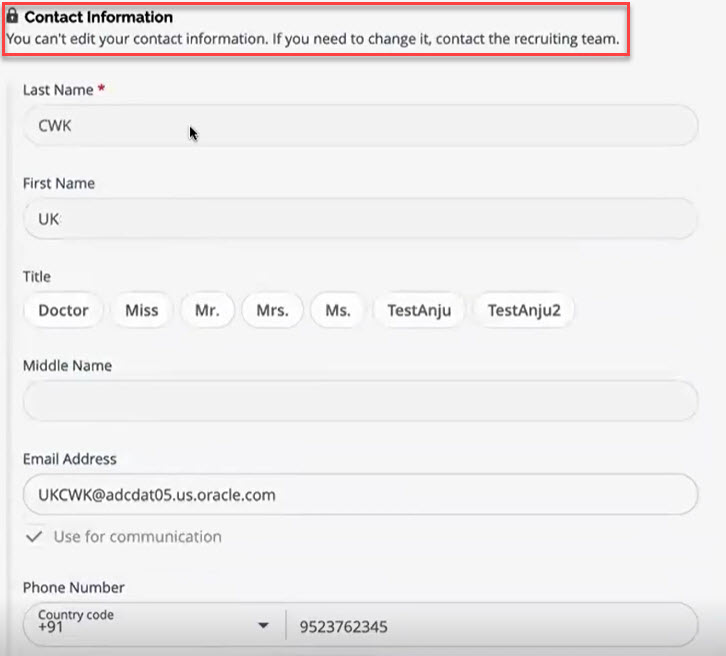 候補者ポータルのロック済連絡先情報セクション