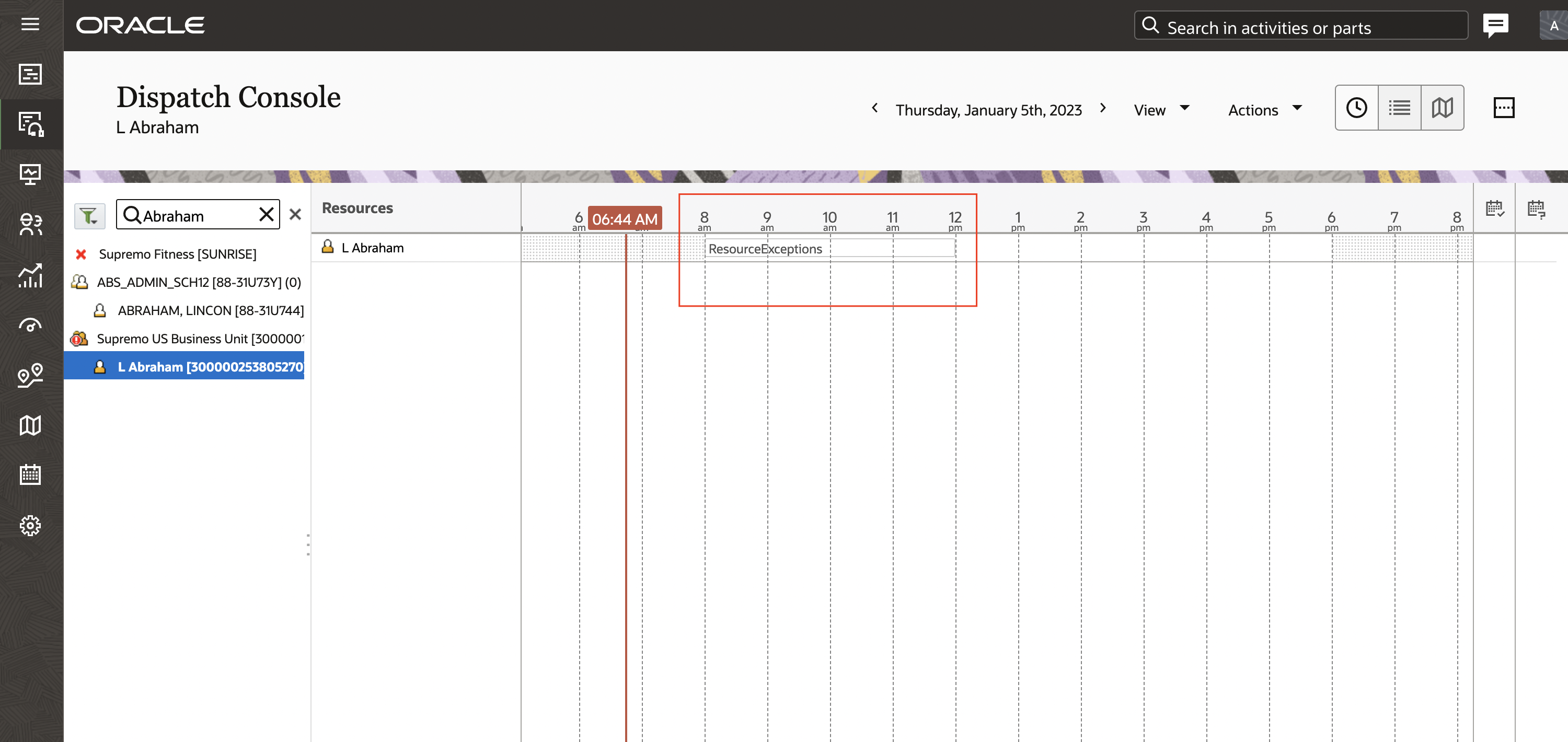 このスクリーンショットは、Oracle Field Serviceの内部アクティビティとして追加されたリソース例外を示しています。
