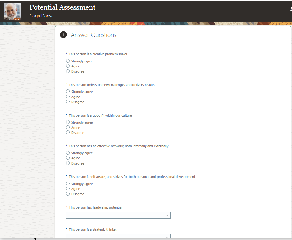 この画像は、レビュー対象就業者のメンバーに対するポテンシャル・アセスメントの質問を示しています。