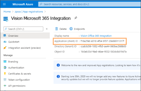 「アプリケーション クライアント ID」が強調表示された アプリケーション登録ページ
