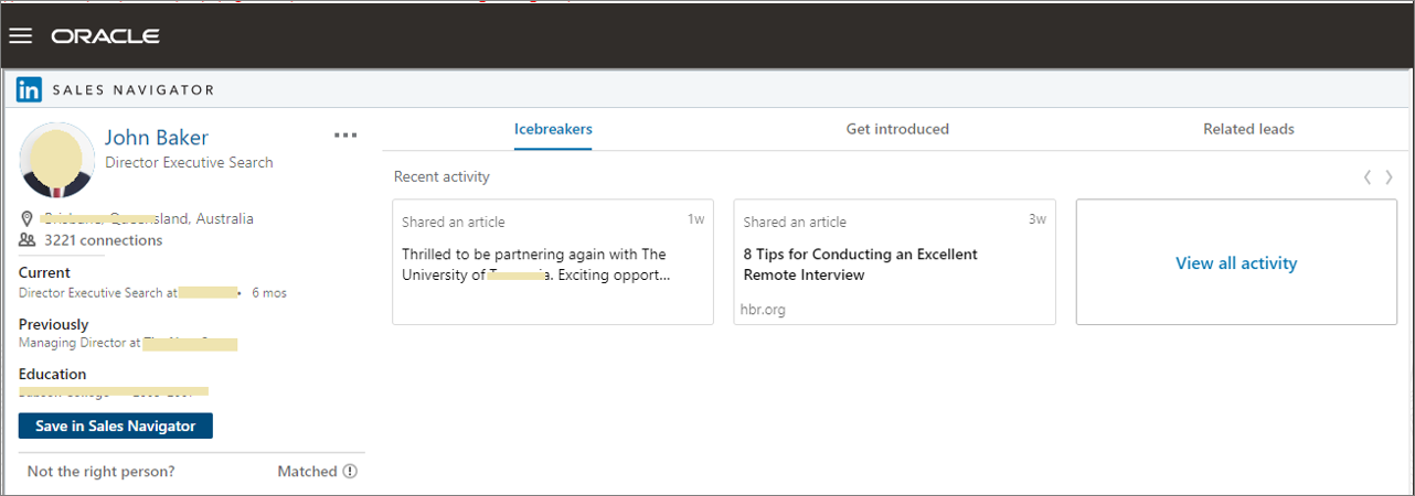 スクリーンショットは、担当者のLinkedInプロファイルを示しています。
