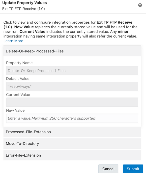 「プロパティ値の更新」ダイアログが示されています。 上から下には、詳細リンク、「プロパティ名」フィールド、「デフォルト値」フィールド、「現在の値」フィールドおよび「新しい値」フィールドがあります。 
