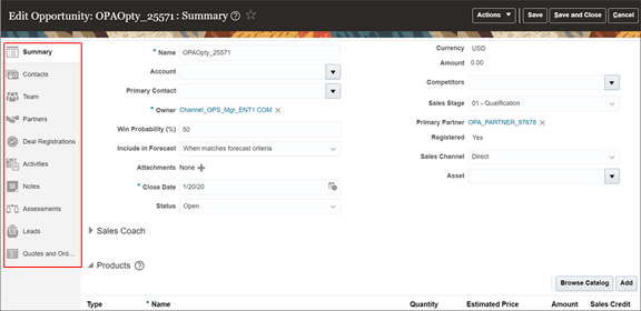 これは、使用可能なサブタブを含む「商談の編集」ページのスクリーンショットです。