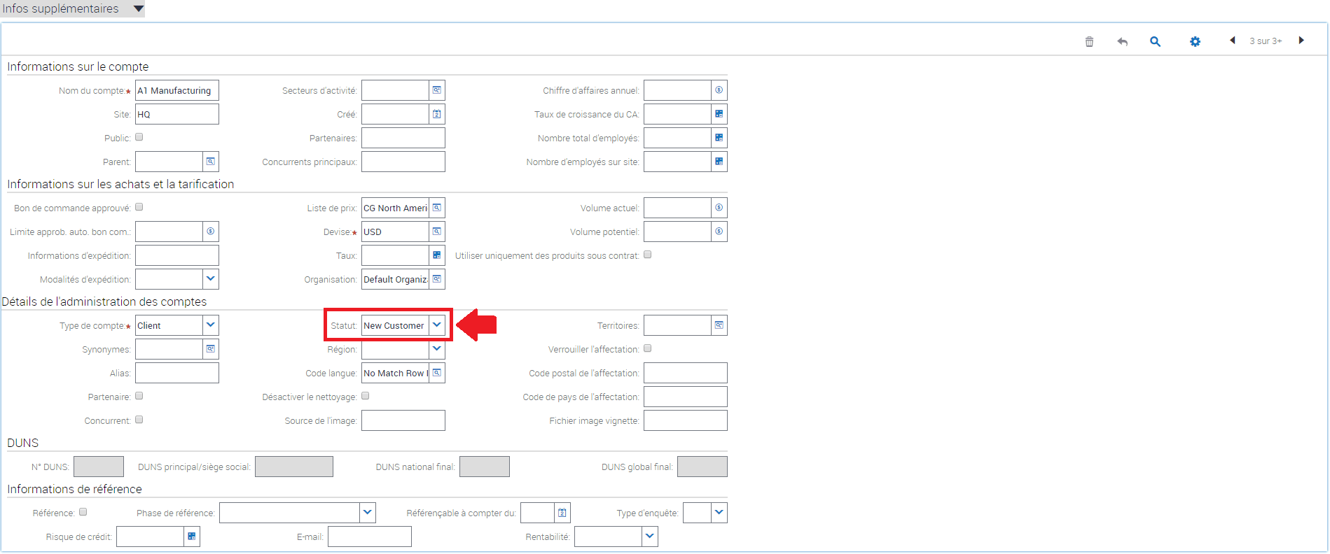 French User View of English User New Customer Screen: This image is described in the surrounding text.