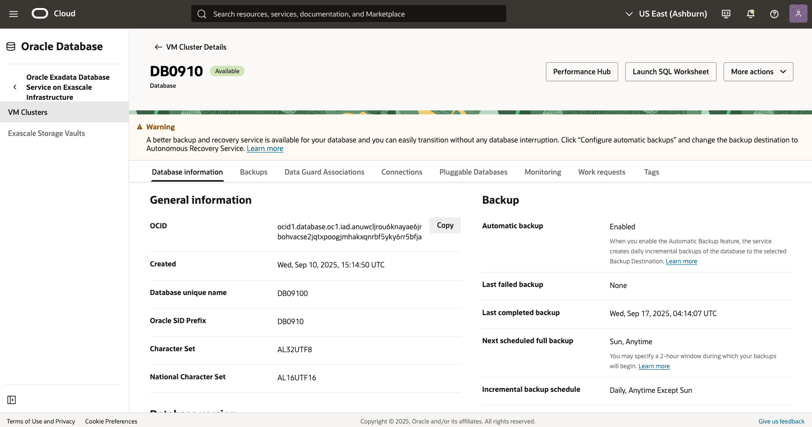 Ein Screenshot des Prozesses "Automatisches Backup aus der OCI-Konsole anzeigen". Ein Screenshot des Prozesses "Automatisches Backup aus der OCI-Konsole anzeigen".