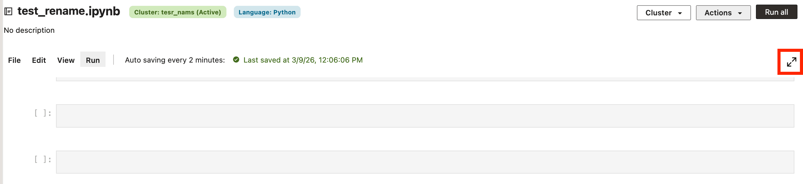 Notizbuch geöffnet mit hervorgehobenem Symbol "Einblenden"