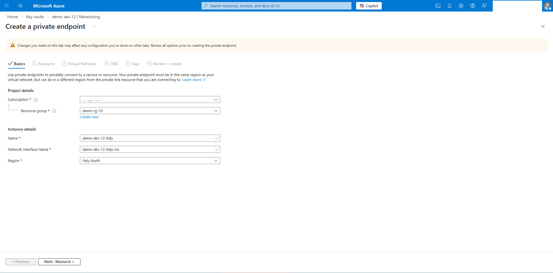 This screenshot shows how to configure private endpoint.