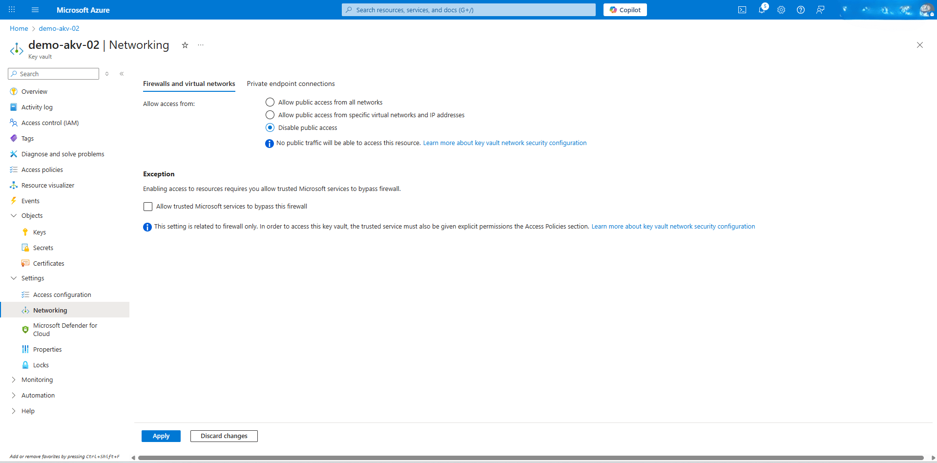 This screenshot shows how to disable public access.
