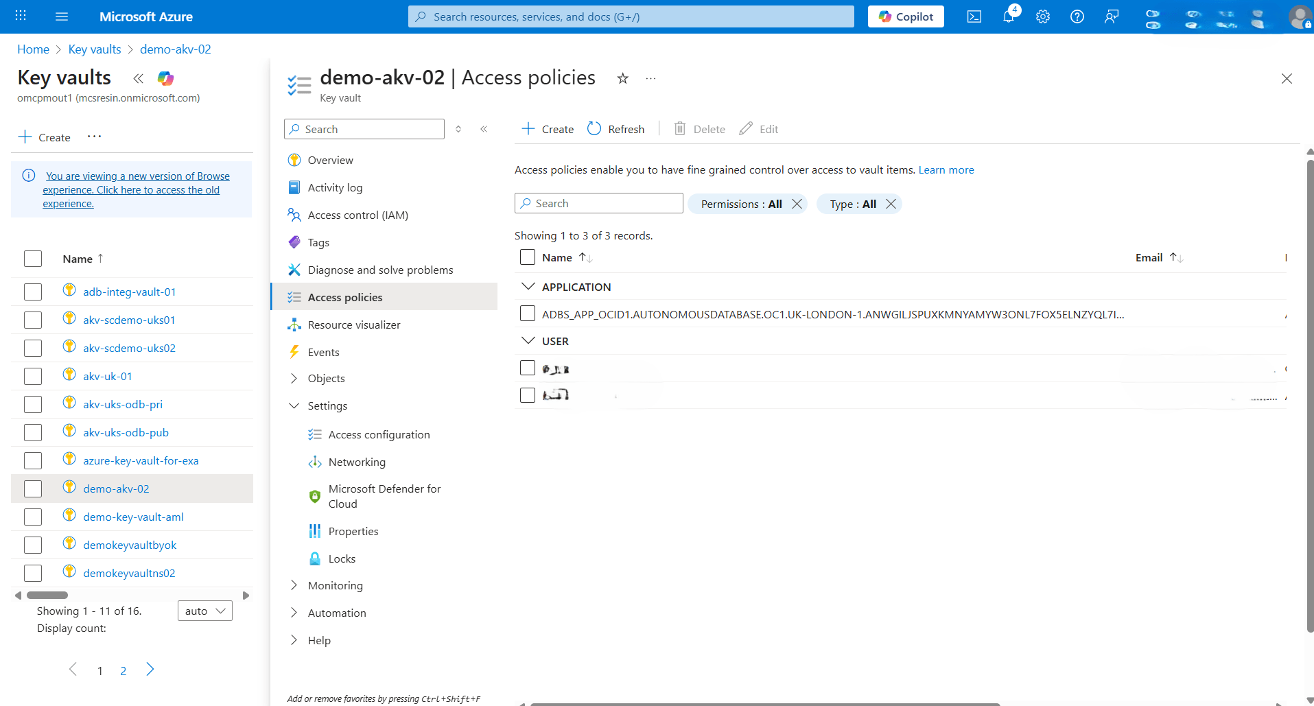 This screenshot shows how to view polices.