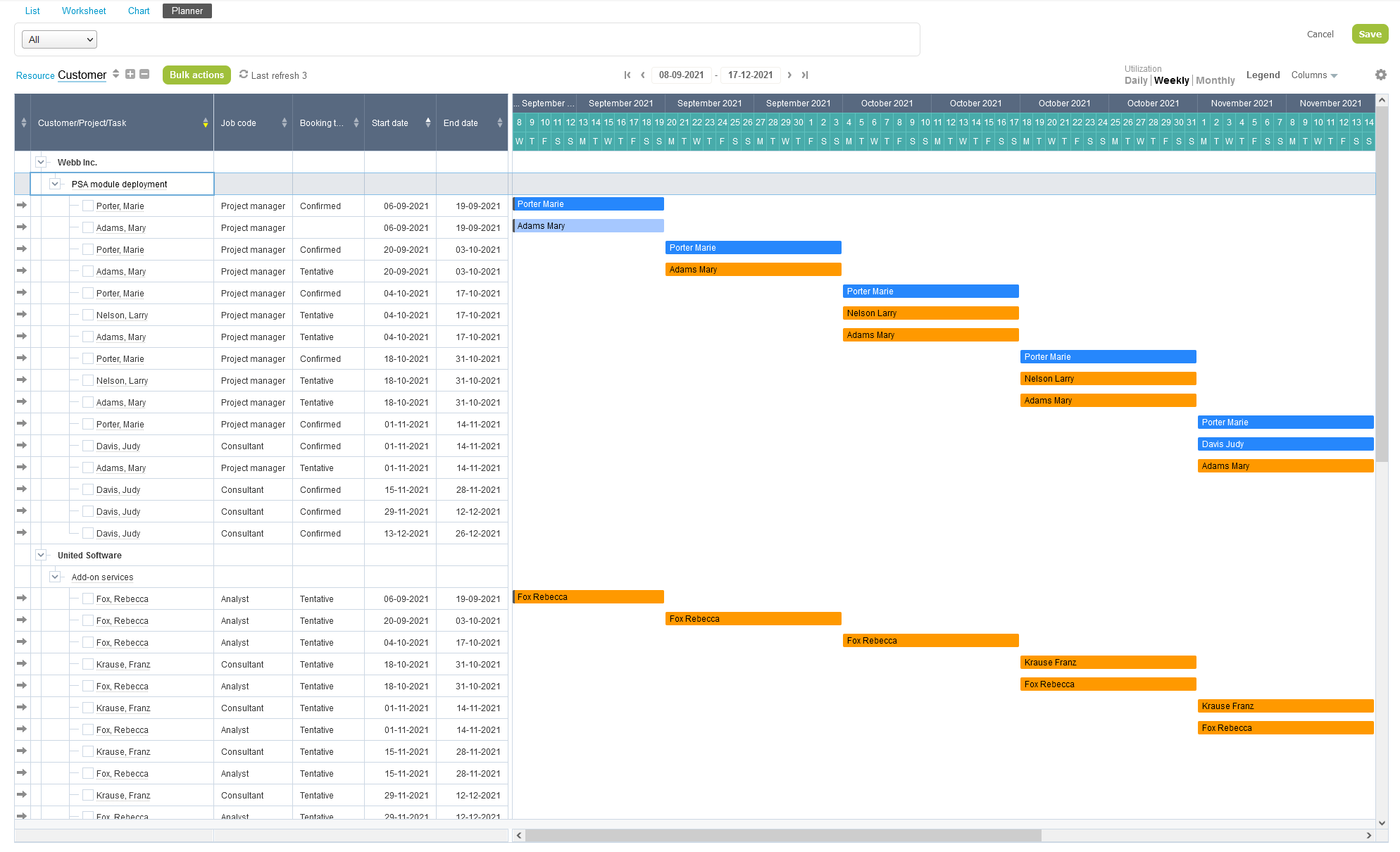 Customer bookings resource planner form.