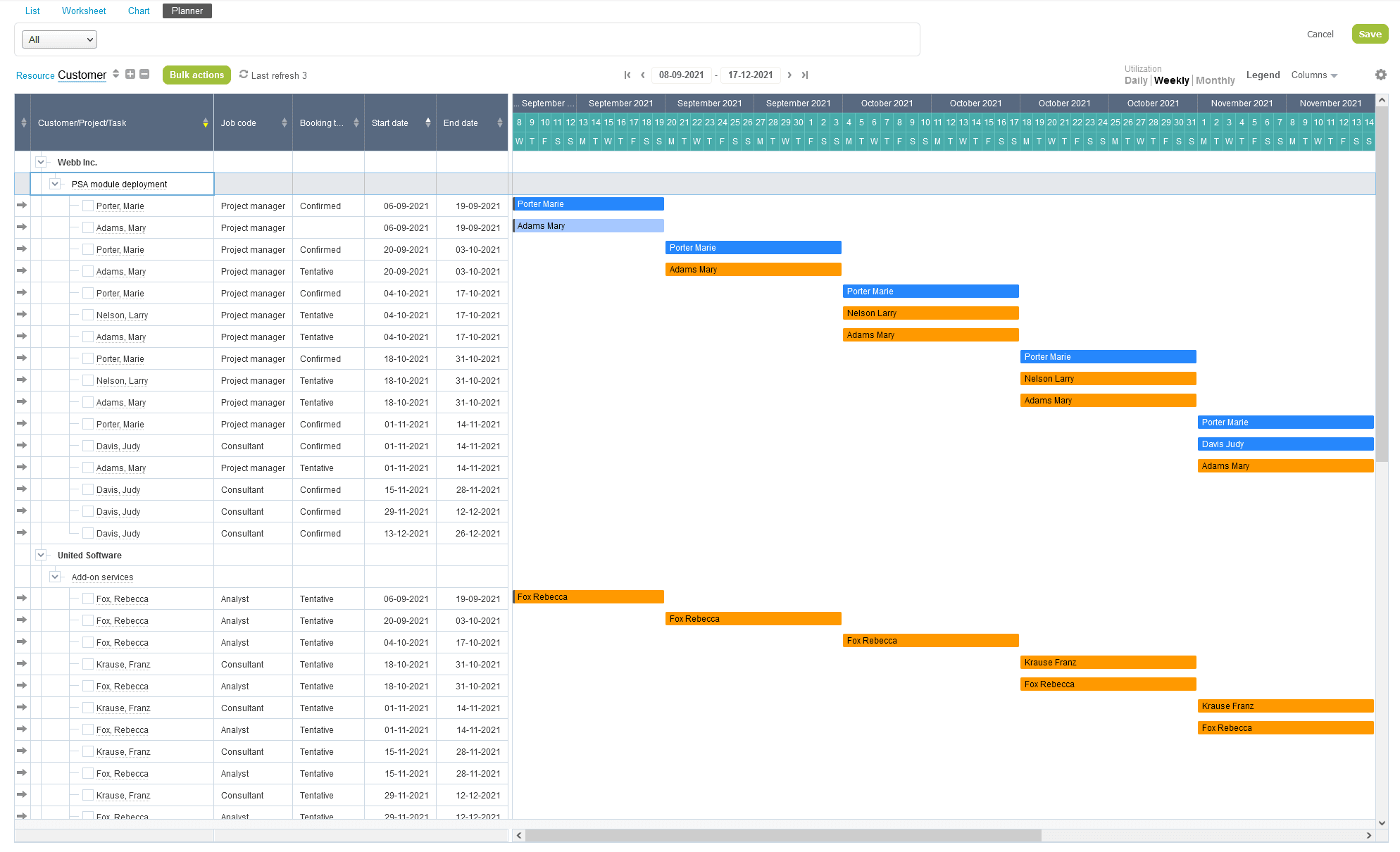 Customer bookings resource planner form.