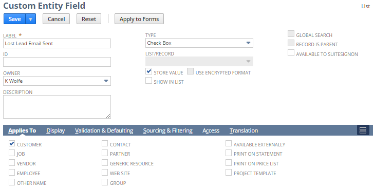 A portion of the Custom Entity Field page with the Applies To tab selected and the Customer box selected.