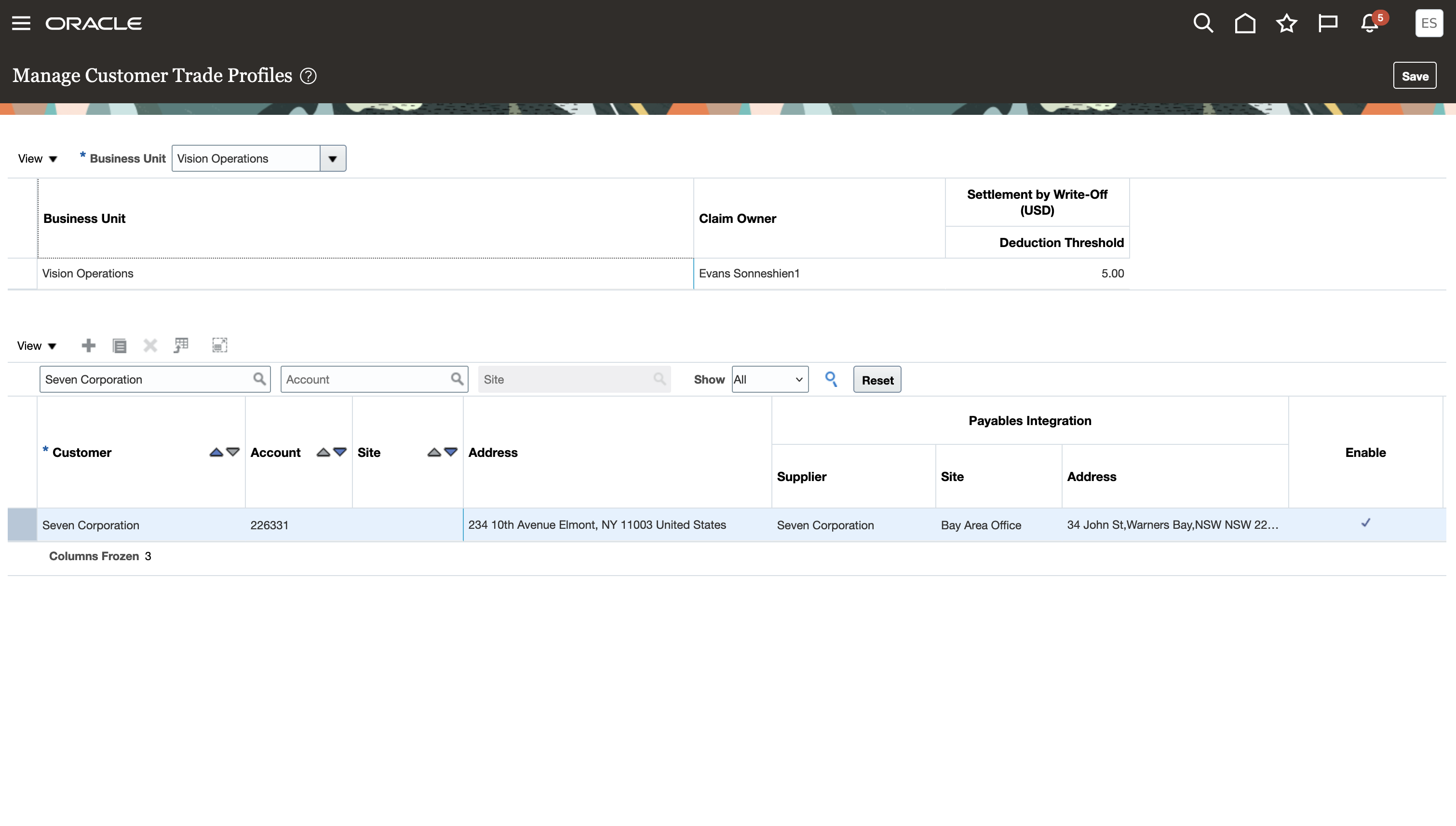 Link customer to supplier and site for Payables integration