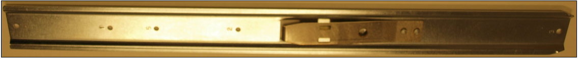 Image showing the locking clip latch and pin