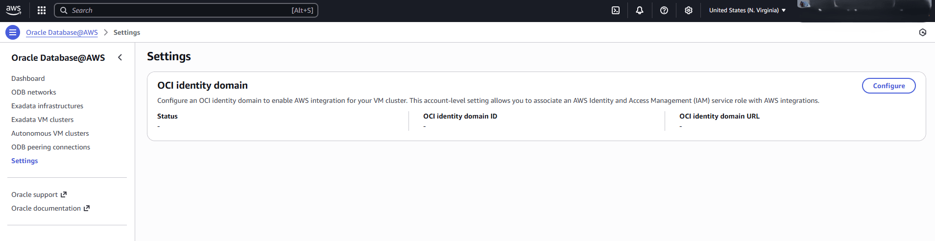 Esta captura de pantalla muestra cómo configurar el dominio de identidad de OCI.