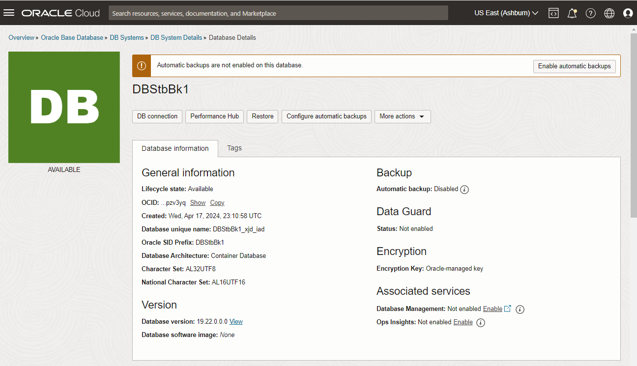 Image présentant le système de base de données avec le statut Disponible