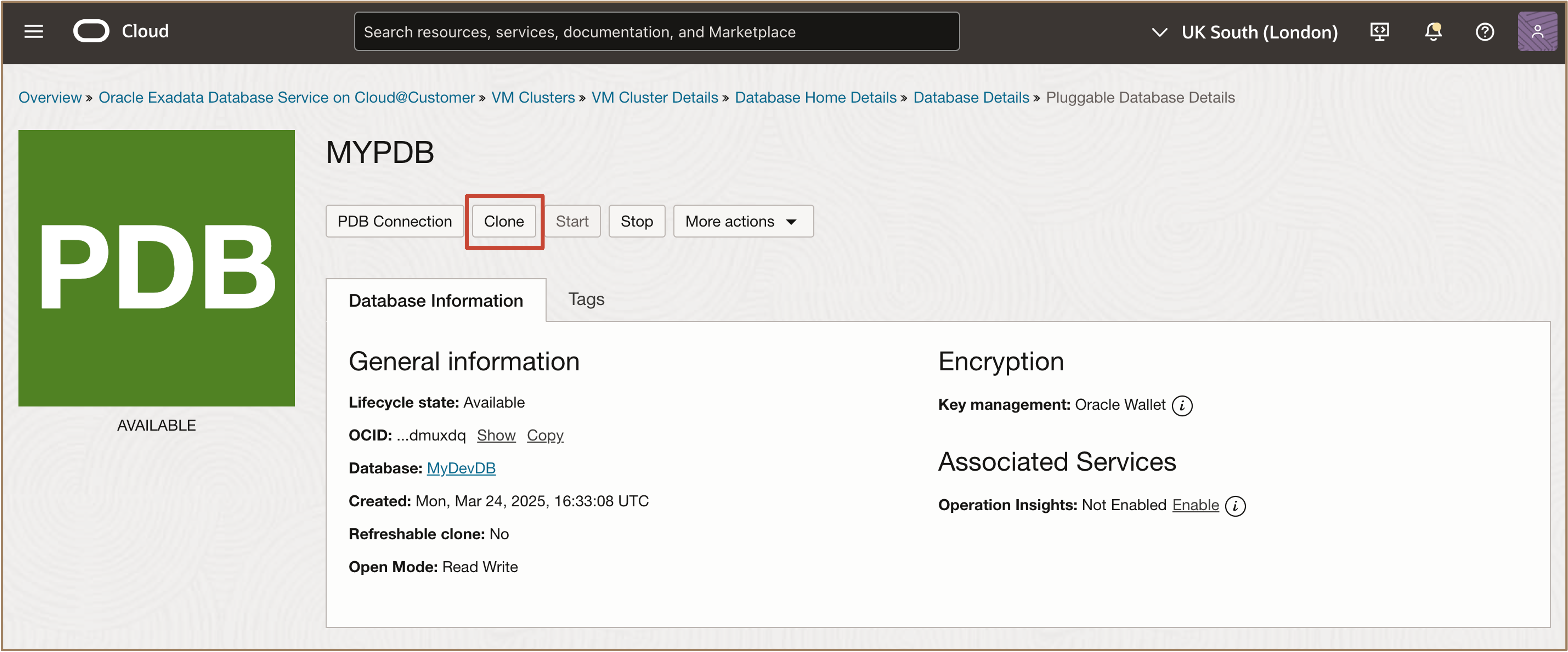 Lancer l'action Cloner une base de données enfichable Lancer l'action Cloner une base de données enfichable