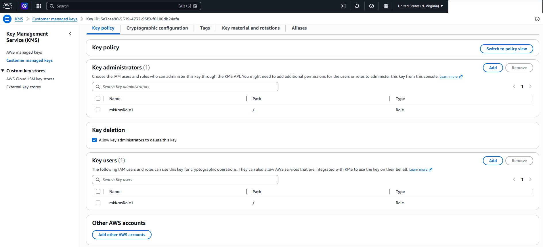 This screenshot shows how to add key users. This screenshot shows how to add key users.