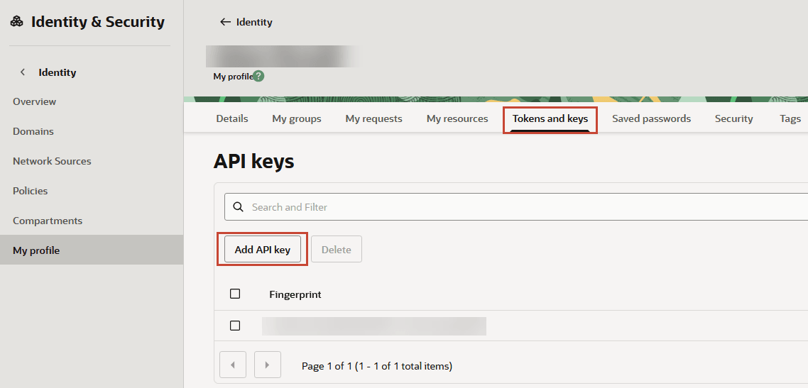 以醒目標示的使用者名稱、API 金鑰及新增 API 金鑰開啟的 OCI 使用者設定檔